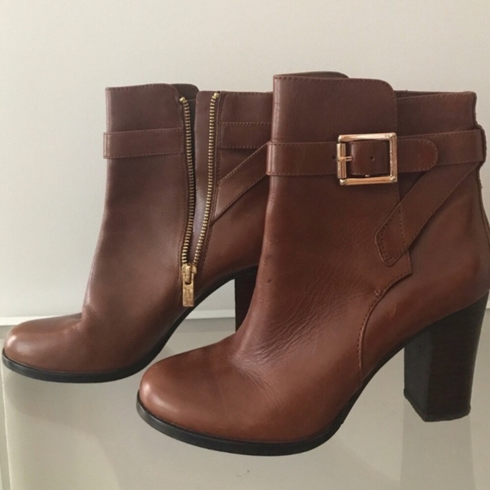 Vince Camuto Brown ankle boots